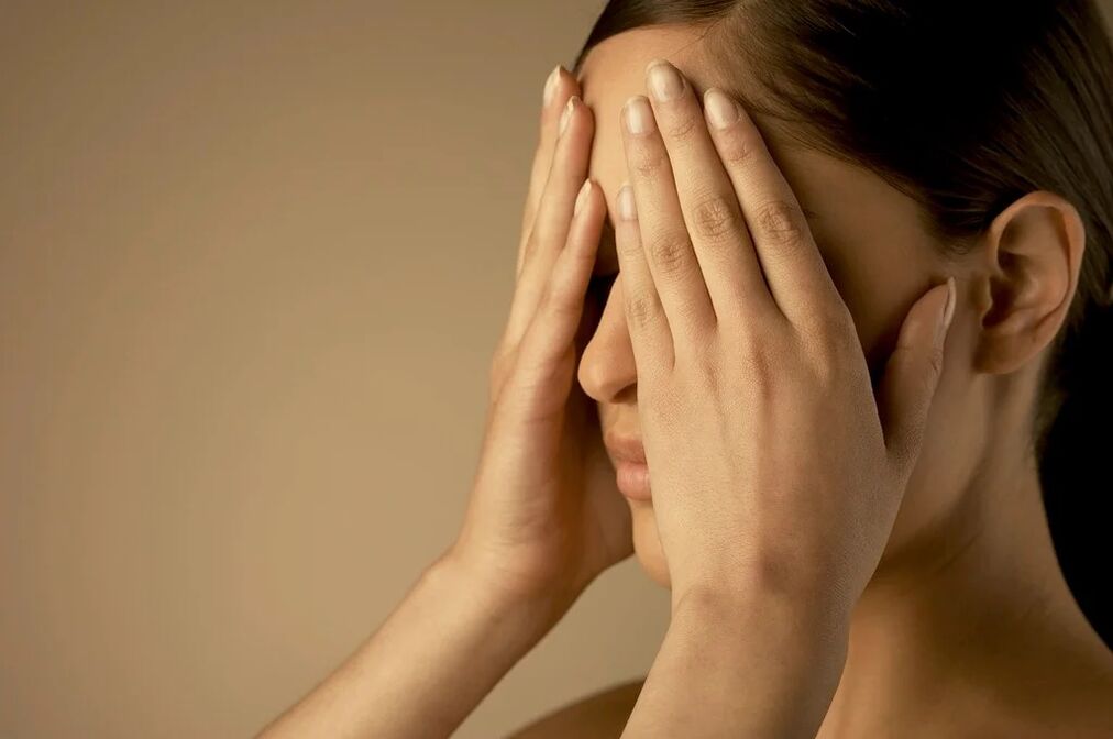 Handflächenübung für die Augen